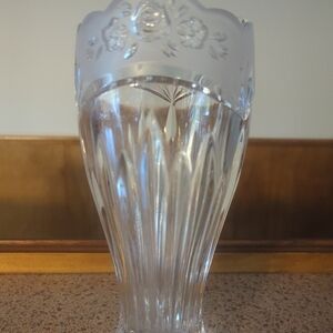 Lenox Clear and Frosted Glass Vase